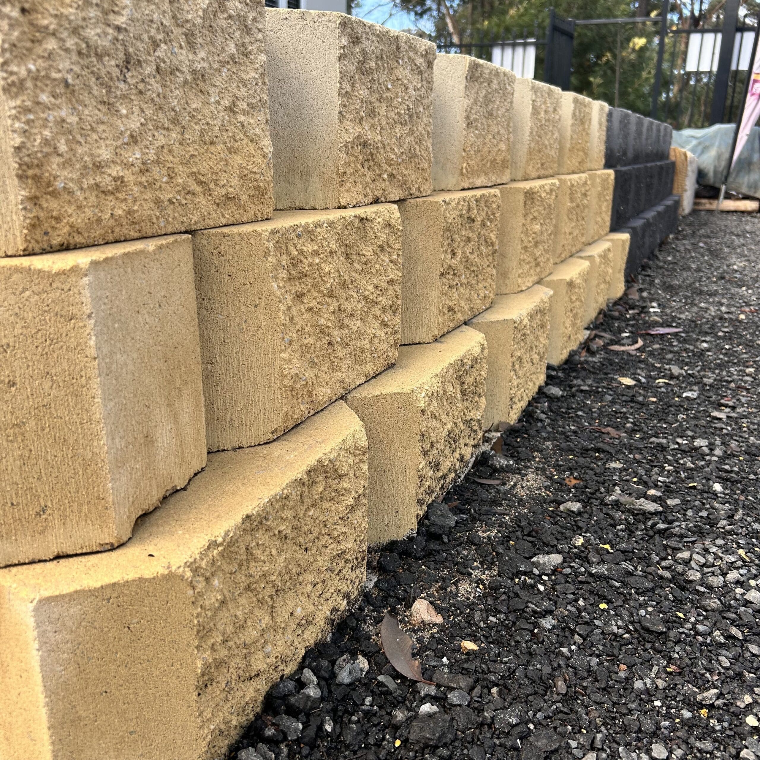 Bessa Block beige