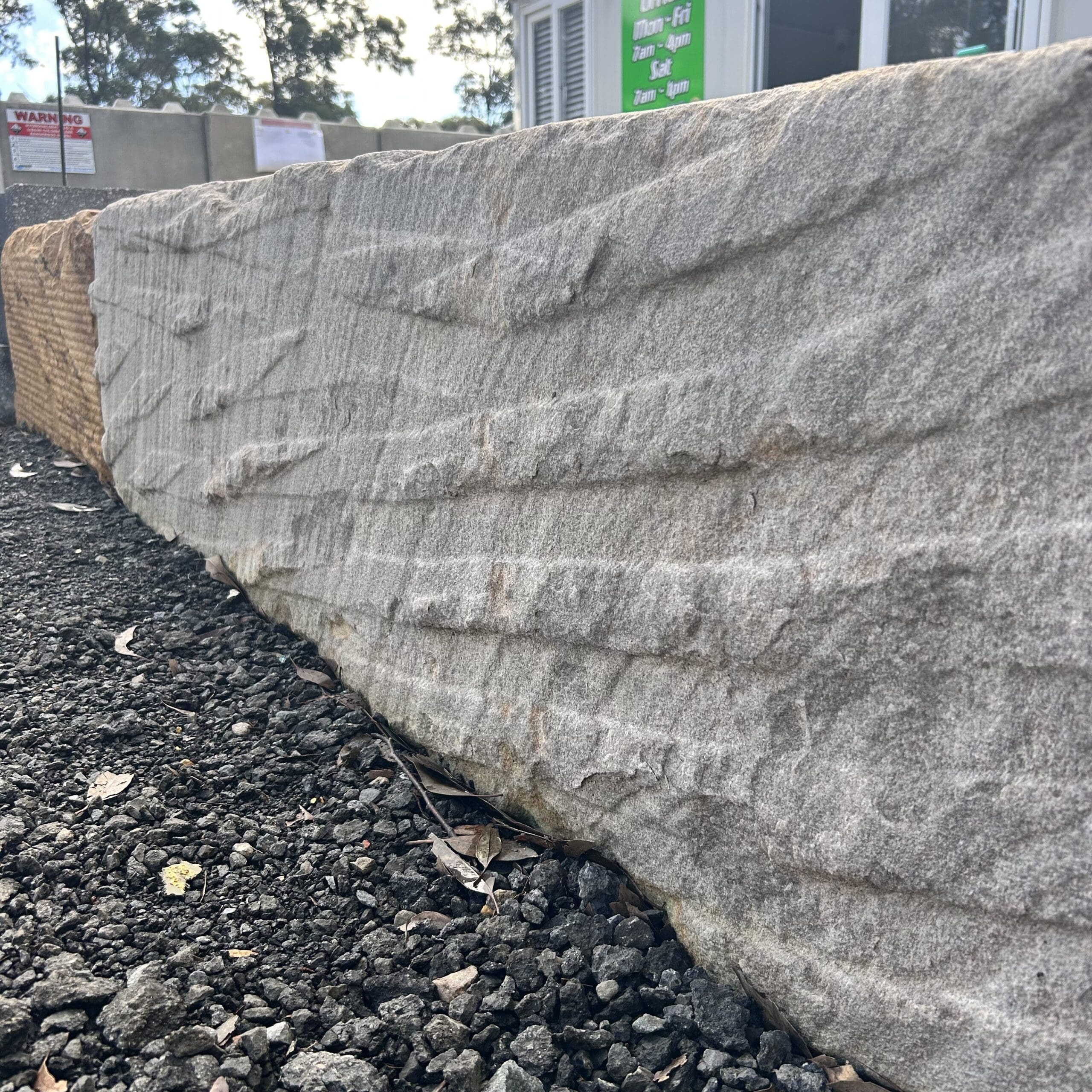 Sandstone Logs